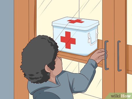 Keep a First Aid Box at Home