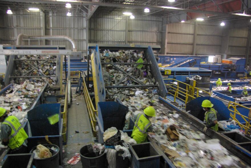 N.H. Creates Committee To Study Recycling Streams